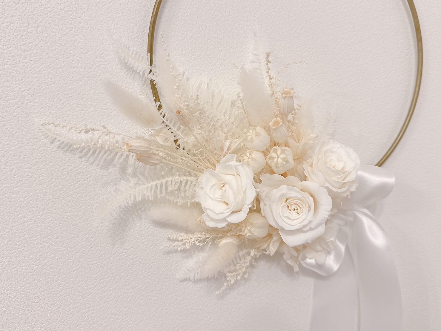 【ワイヤーリース】ホワイトローズのワイヤーリング ♥ リングリース  ゴールドワイヤー ウエディング 上品 シンプル 祝 | 8枚目